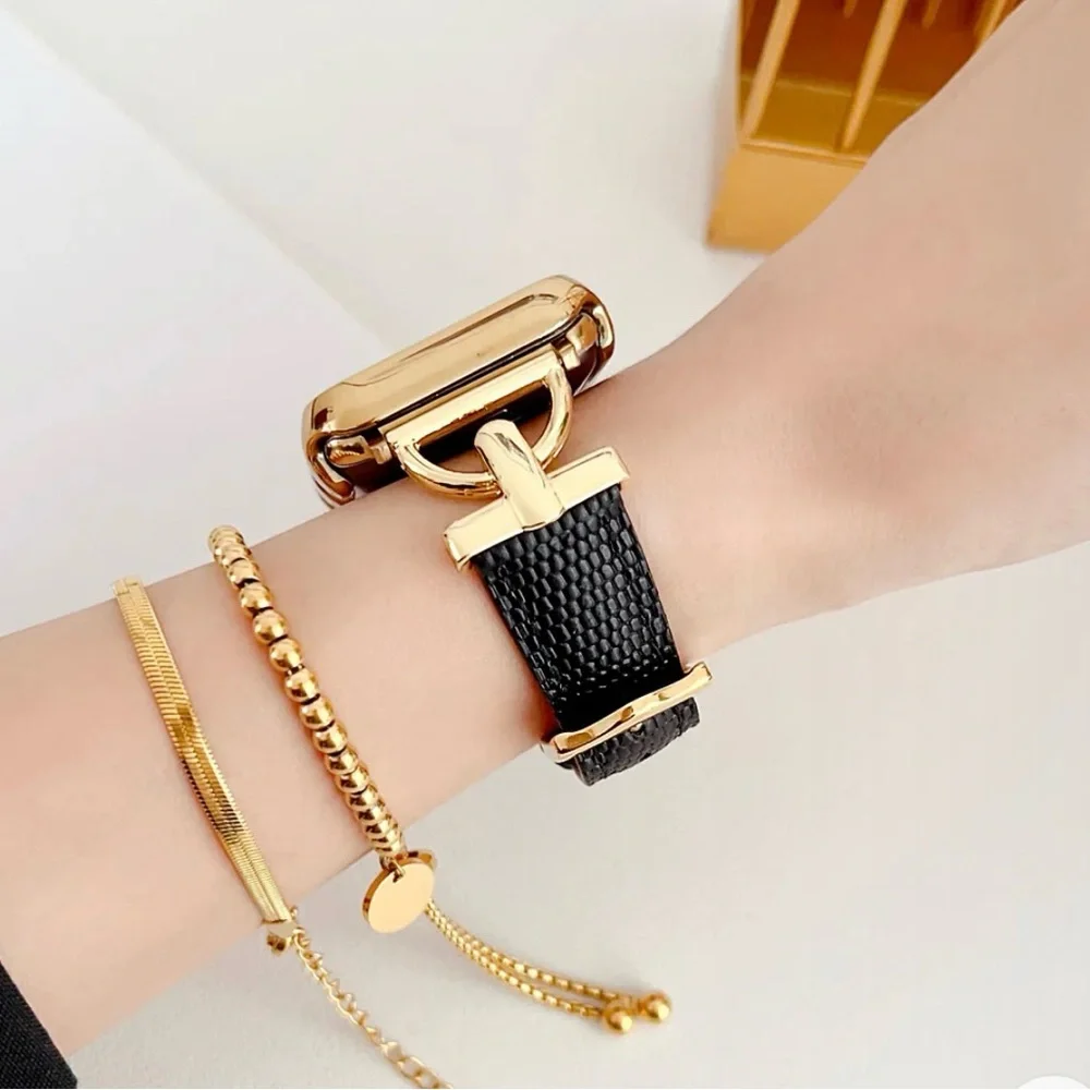 Elegant Black and Gold Smartwatch Case